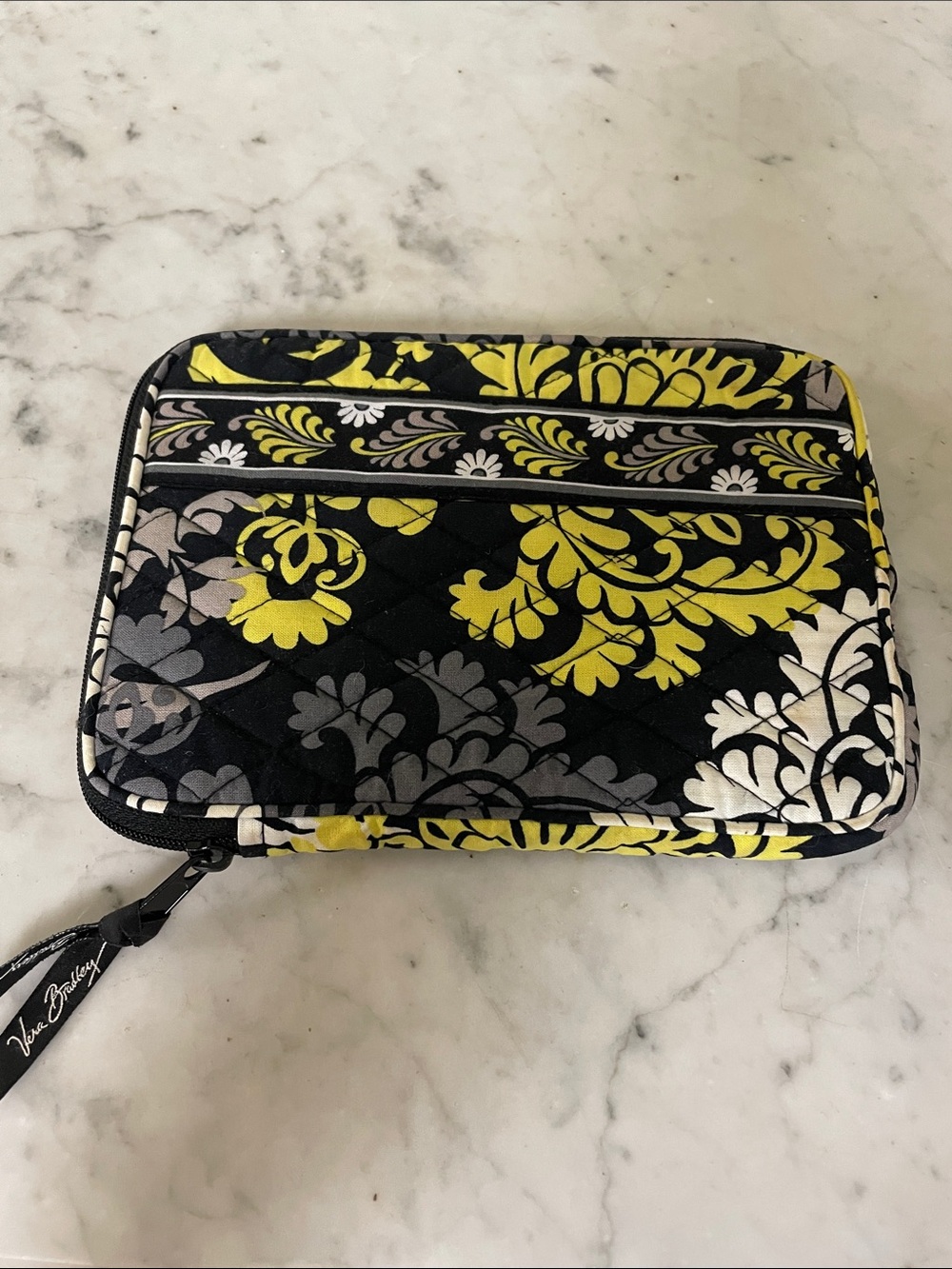 Vera Bradley Quilted Floral E Reader Kindle Sleeve